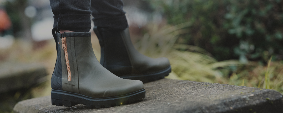 Shop an additional 20% off our sale section featuring snow boots by a door.