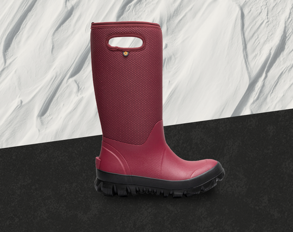 Shop the women's Whiteout collection featuring Whiteout Dots in ox blood.