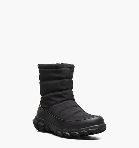 Cedar Quilt Women's Waterproof Boots in Black for $125.00